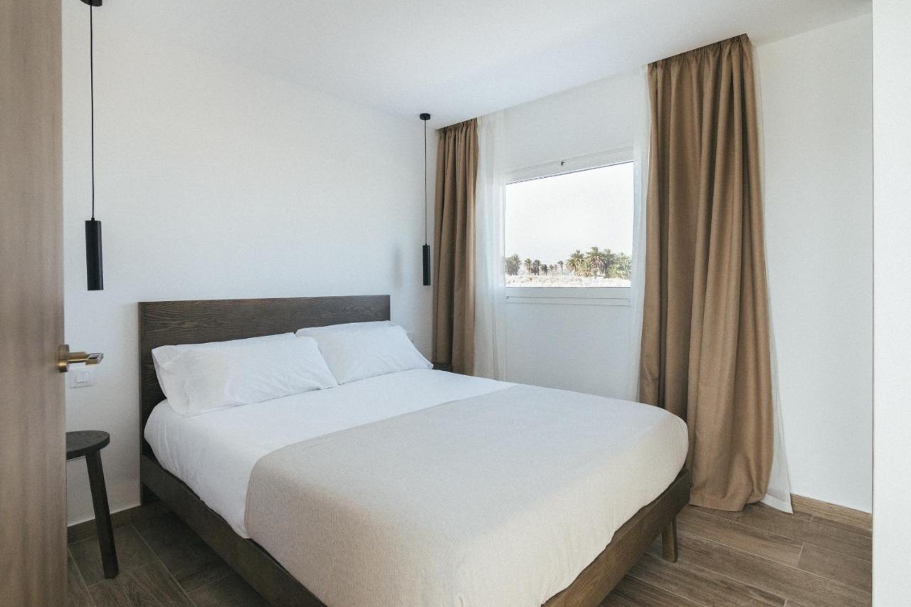 Alava Suites Costa Teguise Habitación foto